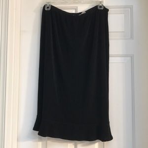 Chico’s travelers black flounce skirt